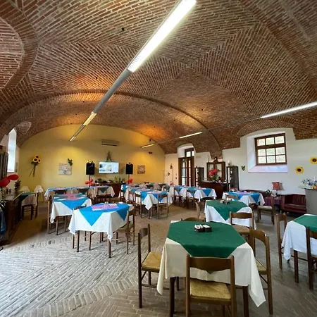 Hotel Foresteria La Rubbianetta 3*